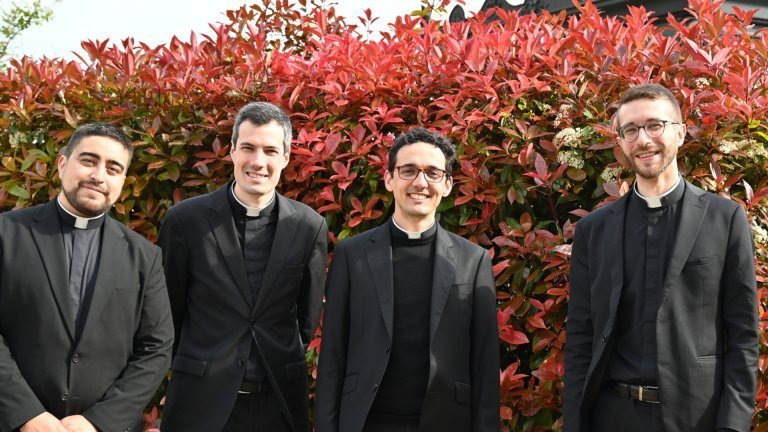 Dossier – Ordinations sacerdotales : Les voici, pour servir et guider
