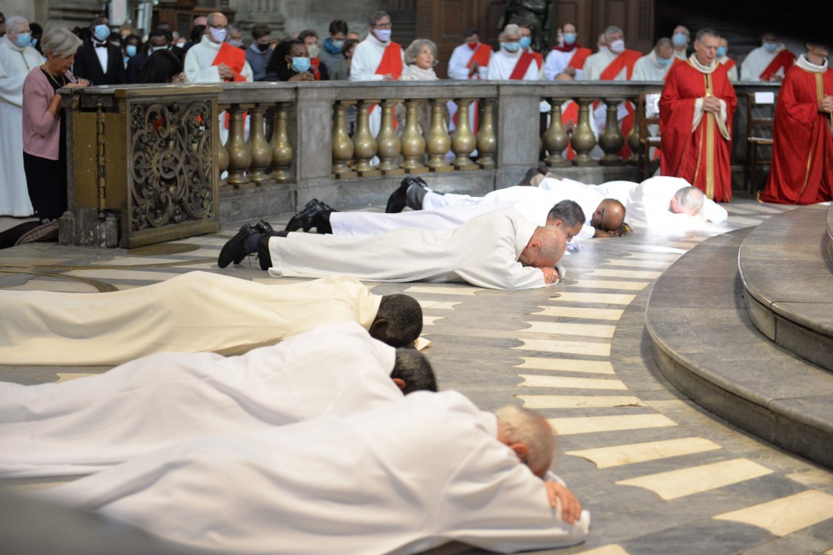 Ordinations de diacres permanents 2020. © Marie-Christine Bertin / Diocèse de Paris.