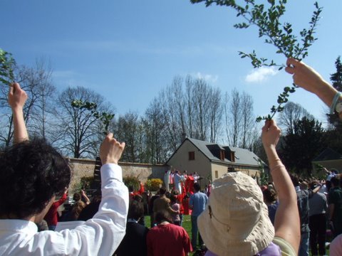 Pèlerinage des étudiants à Chartres 2007. © D. R..