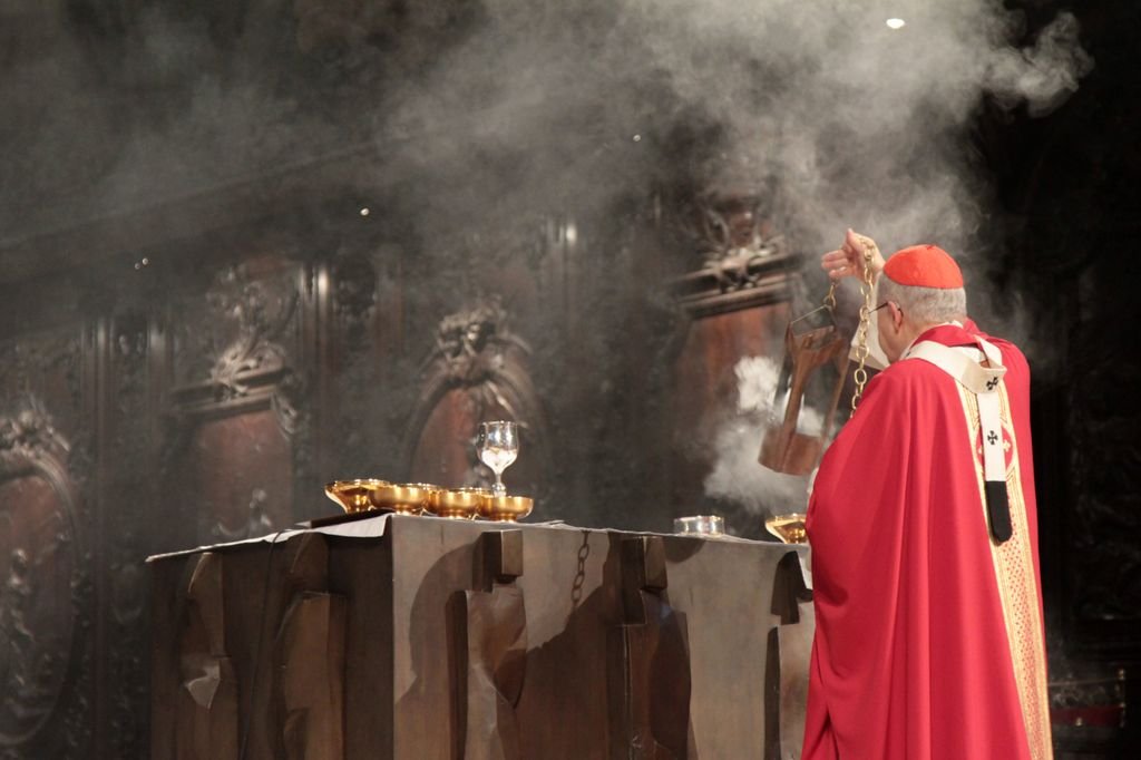 Liturgie eucharistique. Photo © Yannick Boschat 