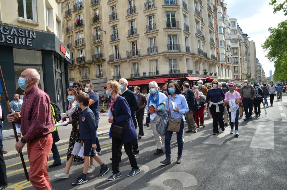 Marche des martyrs. © Michel Pourny / Diocèse de Paris.