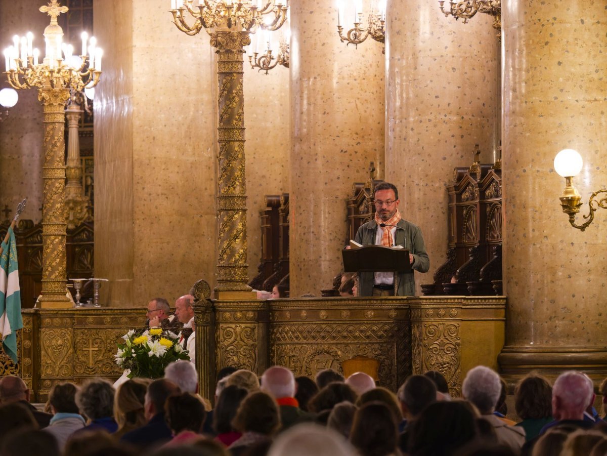 Messe pour le bicentenaire de la pose de la première pierre de l'église (…). © Yannick Boschat / Diocèse de Paris.