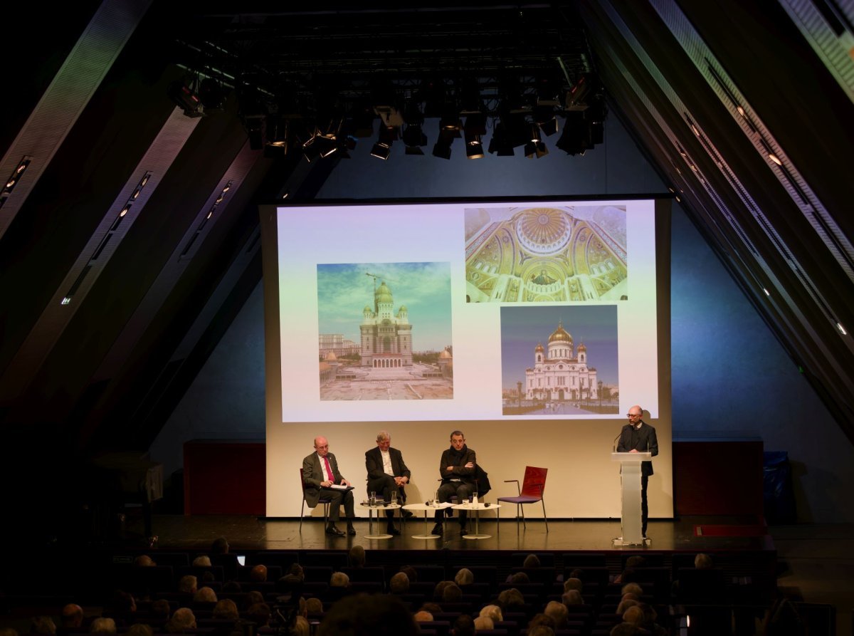 Conférence “Que nous dit une cathédrale ?”. © Yannick Boschat / Diocèse de Paris.