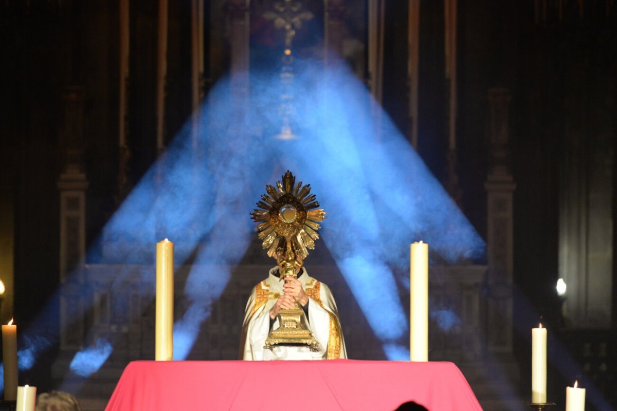 Veillée de prière à Saint-Eustache. © Marie-Christine Bertin / Diocèse de Paris.