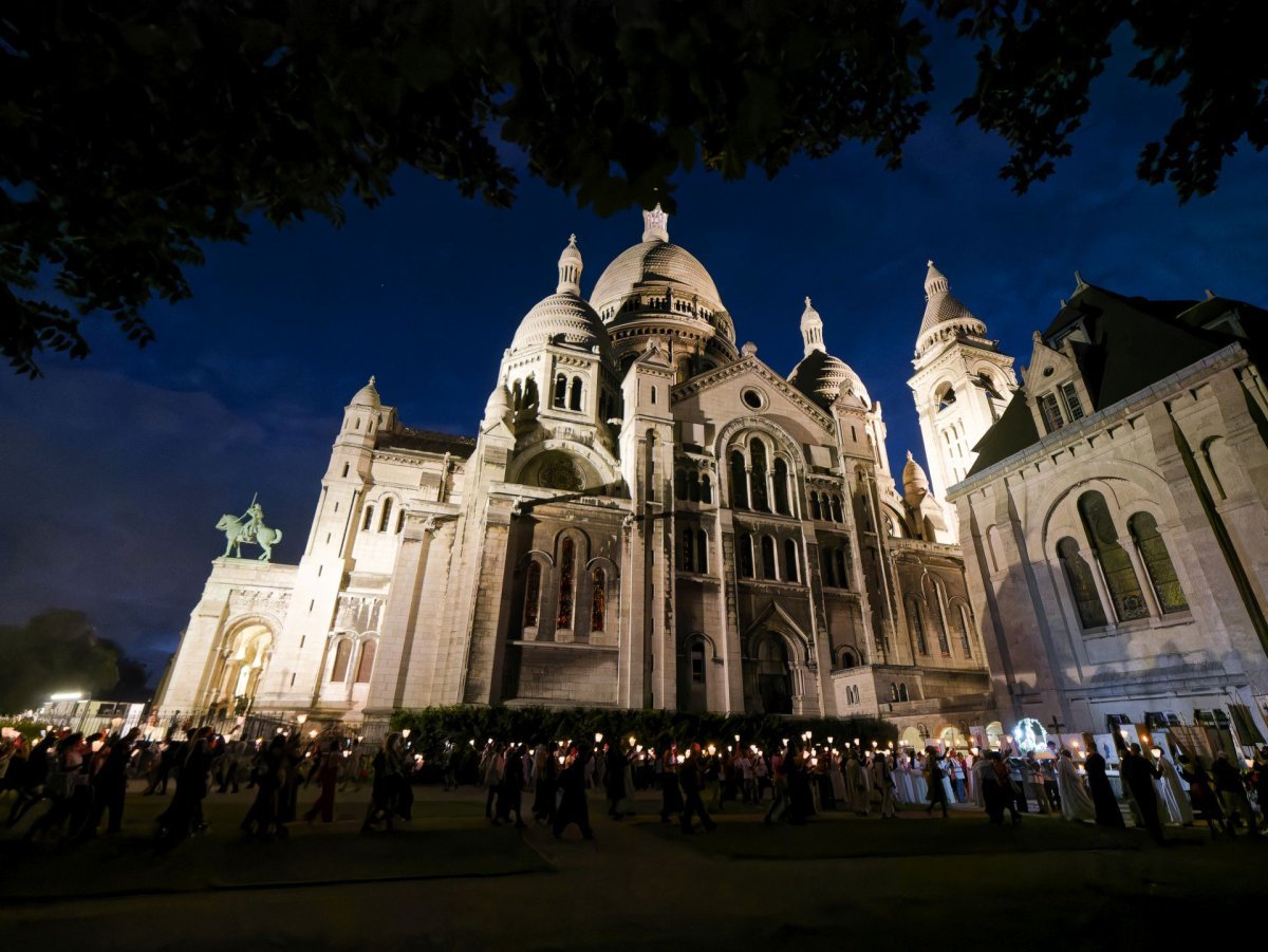 Procession de l'Assomption du Sacré-Cœur de Montmartre 2024. © Yannick Boschat / Diocèse de Paris.