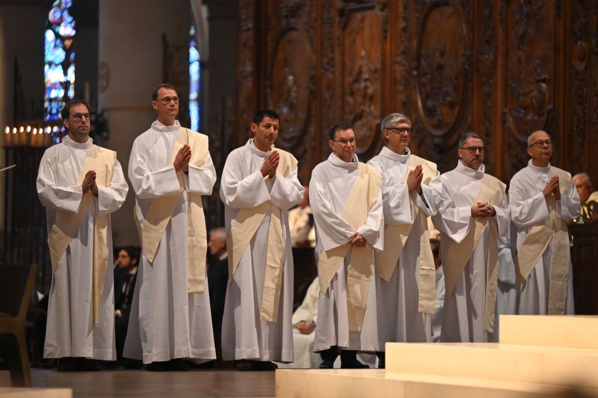 Ordinations des diacres permanents 2026. © Marie-Christine Bertin / Diocèse de Paris.