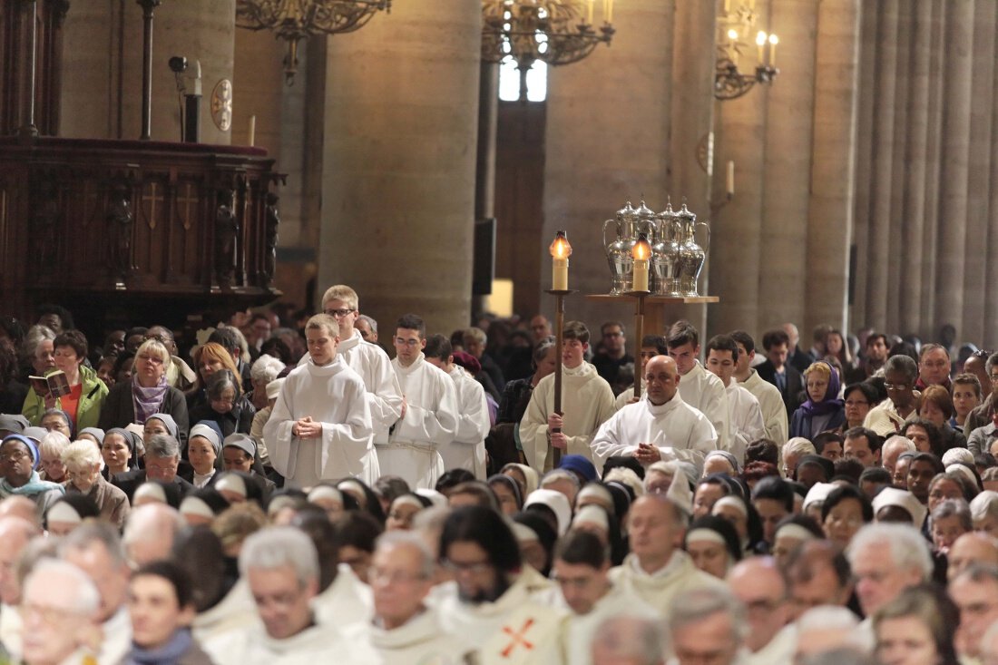 Messe chrismale à Notre-Dame de Paris. © Yannick Boschat / Diocèse de Paris.