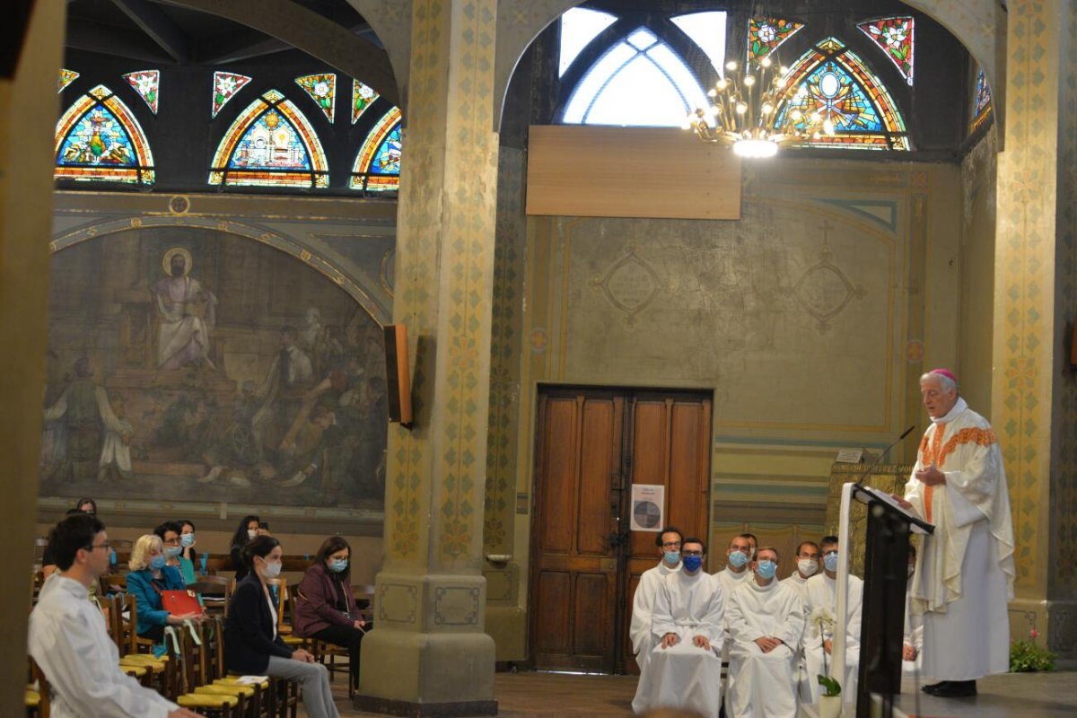 Ordinations diaconales en vue du sacerdoce 2020 à Saint-Jean de Montmartre (18e). © Ordinations diaconales en vue du sacerdoce 2020 à Saint-Jean de Montmartre (18e).