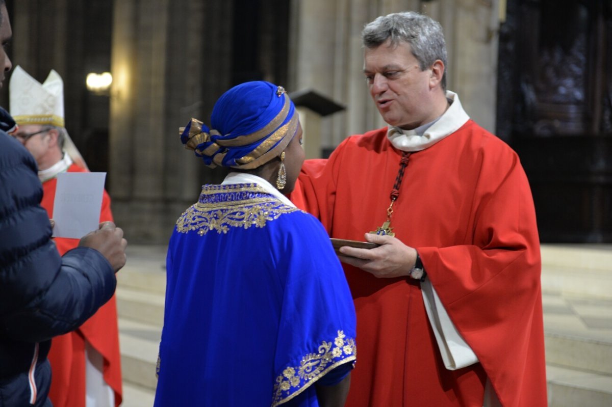 Confirmation d'adultes de novembre 2018. © Marie-Christine Bertin.