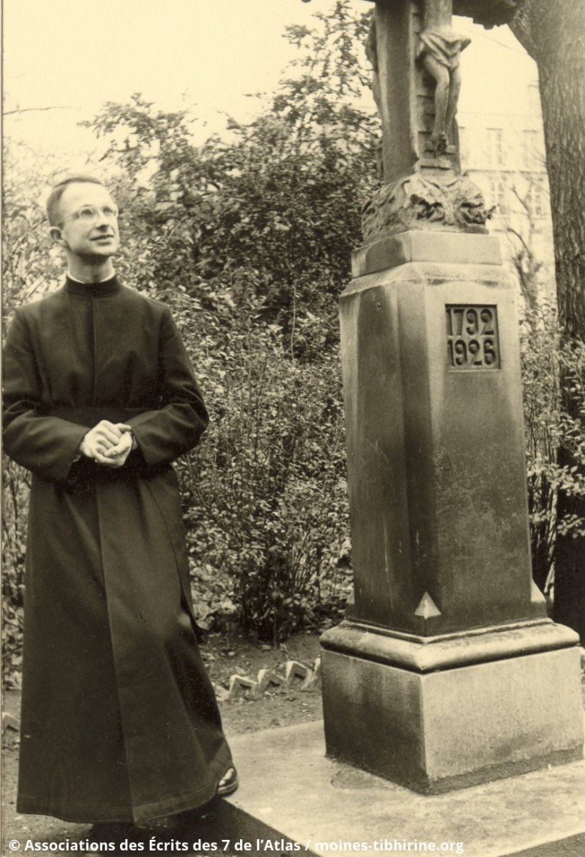 Christian de Chergé au Séminaire des Carmes à Paris. © Association des Écrits des 7 de l'Atlas / moines-tibhirine.org / (…).