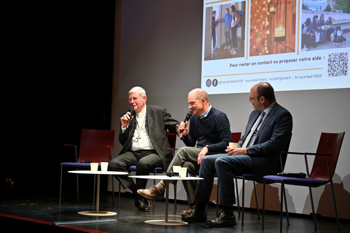 Ateliers au Collège des Bernardins. © Marie-Christine Bertin / Diocèse de Paris.