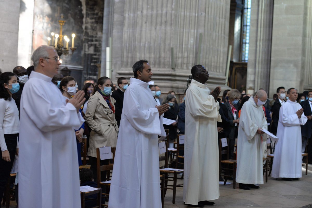 Ordinations de diacres permanents 2020. © Marie-Christine Bertin / Diocèse de Paris.