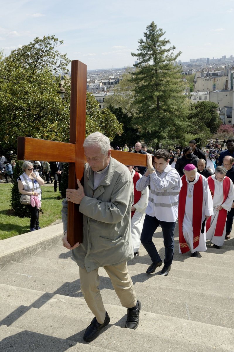 Chemin de croix de Montmartre 2022. © Trung Hieu Do / Diocèse de Paris.