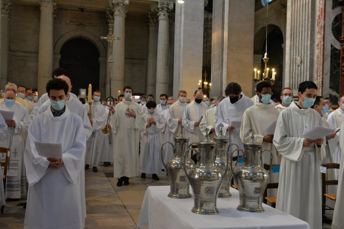 Messe chrismale 2021. © Marie-Christine Bertin / Diocèse de Paris.