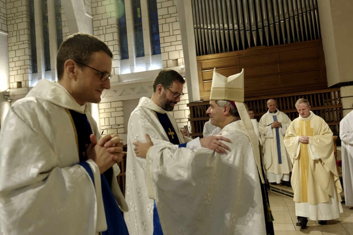 Ordinations pour la Compagnie de Jésus. © Trung Hieu Do / Diocèse de Paris.