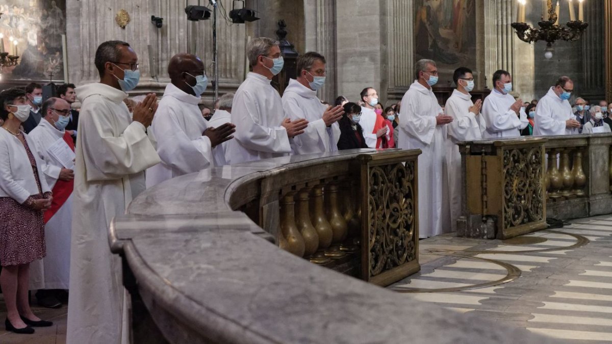 Ordinations des diacres permanents 2021. © Yannick Boschat / Diocèse de Paris.