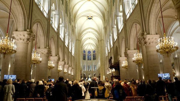 Messe en présence de mécènes et donateurs