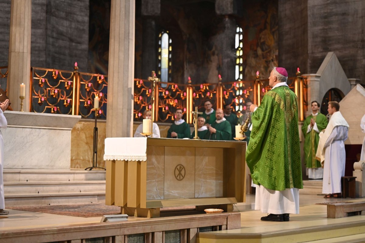 Messe d'envoi au Jubilé des jeunes. © Marie-Christine Bertin / Diocèse de Paris.