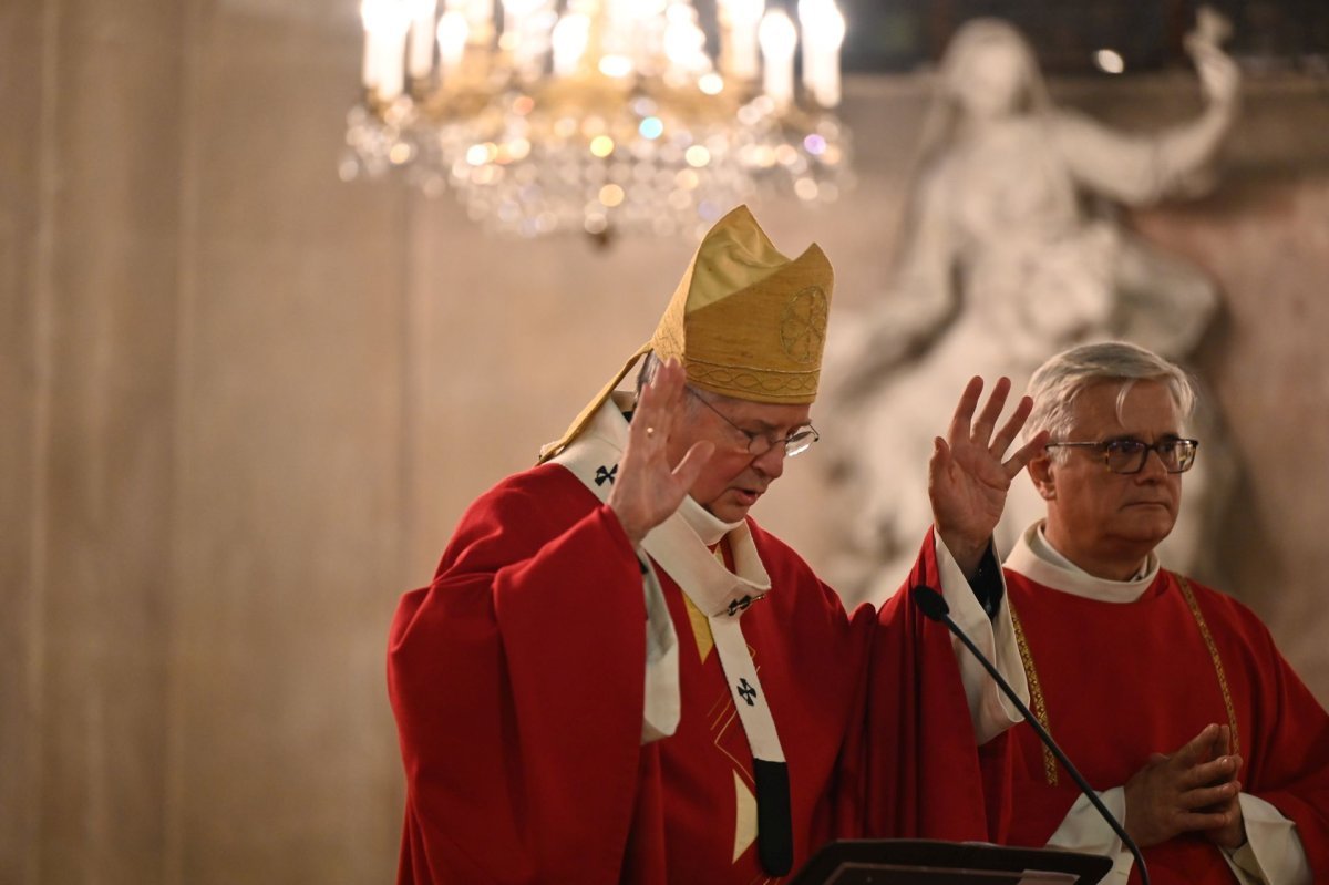 Envoi des baptisés en mission diocésaine 2024. © Marie-Christine Bertin / Diocèse de Paris.