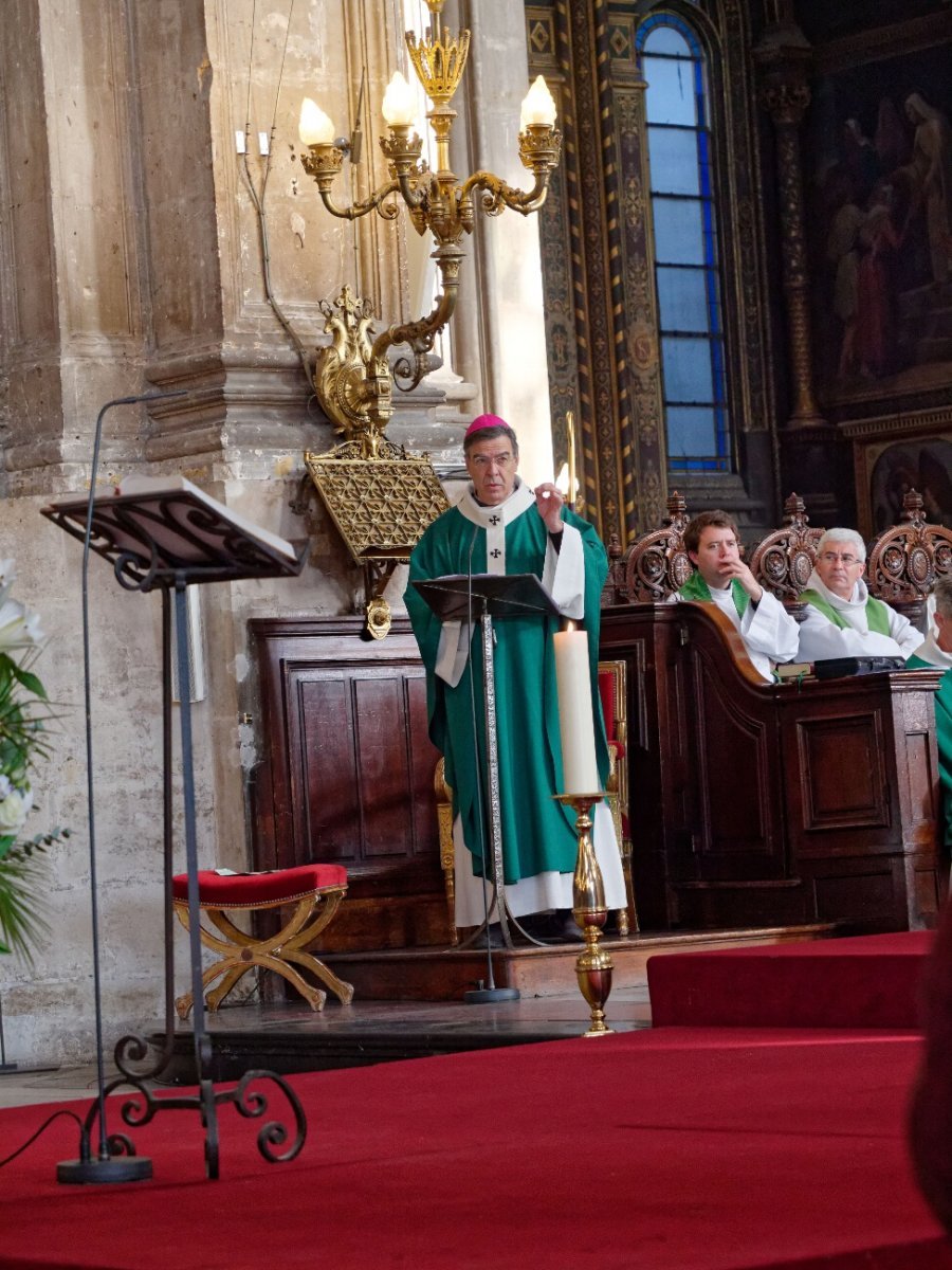 Rassemblement diocésain pour la 2e Journée Mondiale des Pauvres à Saint-Eustache. © Yannick Boschat / Diocèse de Paris.