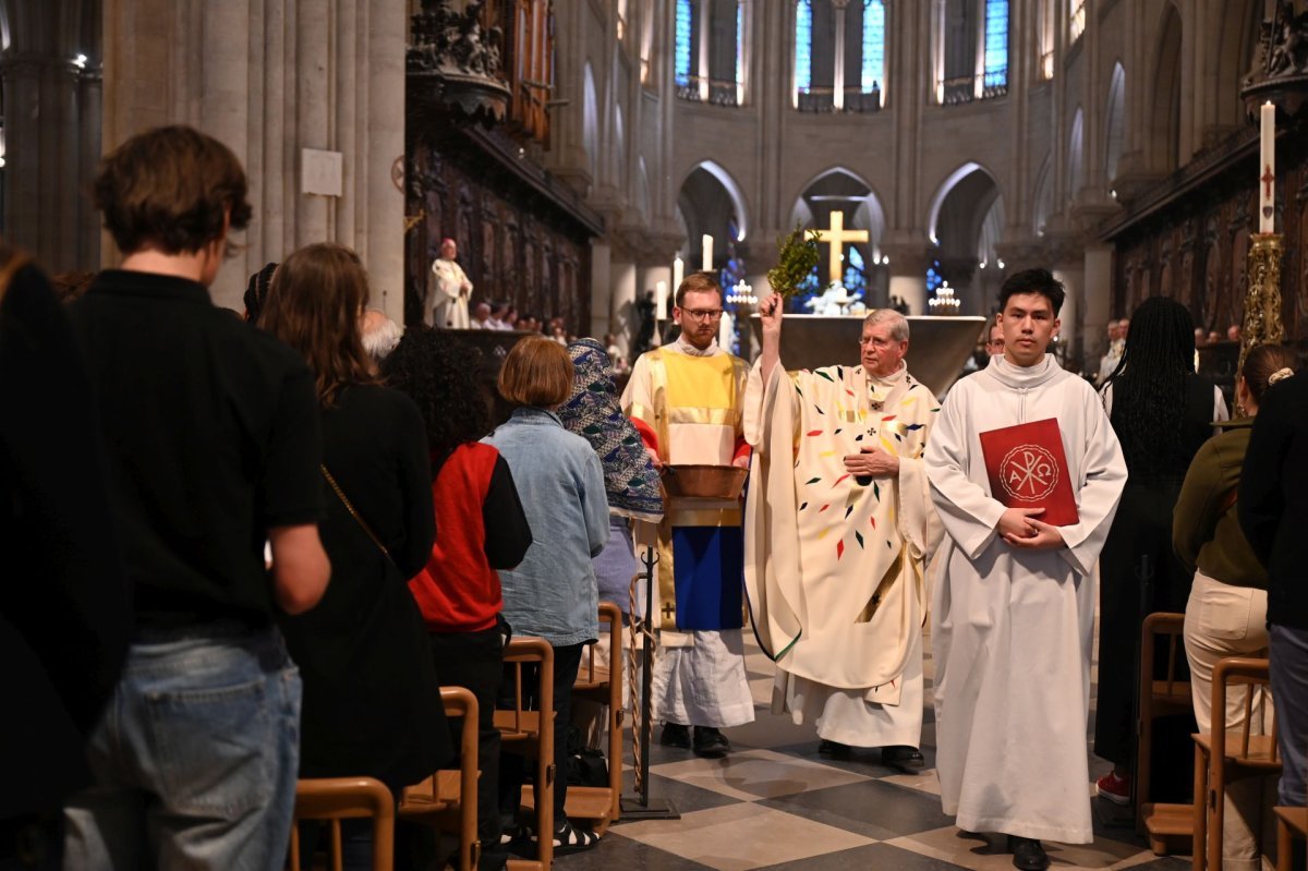 Messe des Jeunes à Notre-Dame de Paris. © Marie-Christine Bertin / Diocèse de Paris.