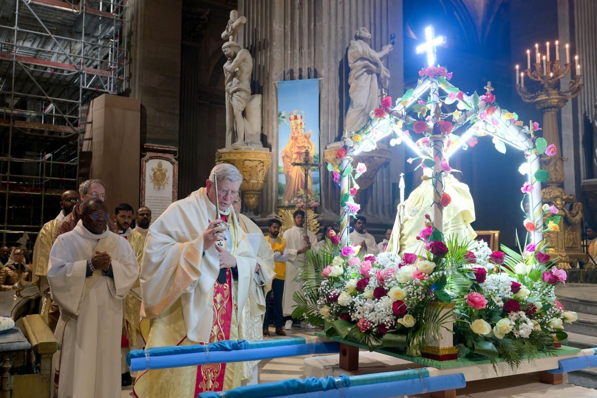 Veillée de prière annuelle à Notre Dame de la Santé. © Trung Hieu Do / Diocèse de Paris.