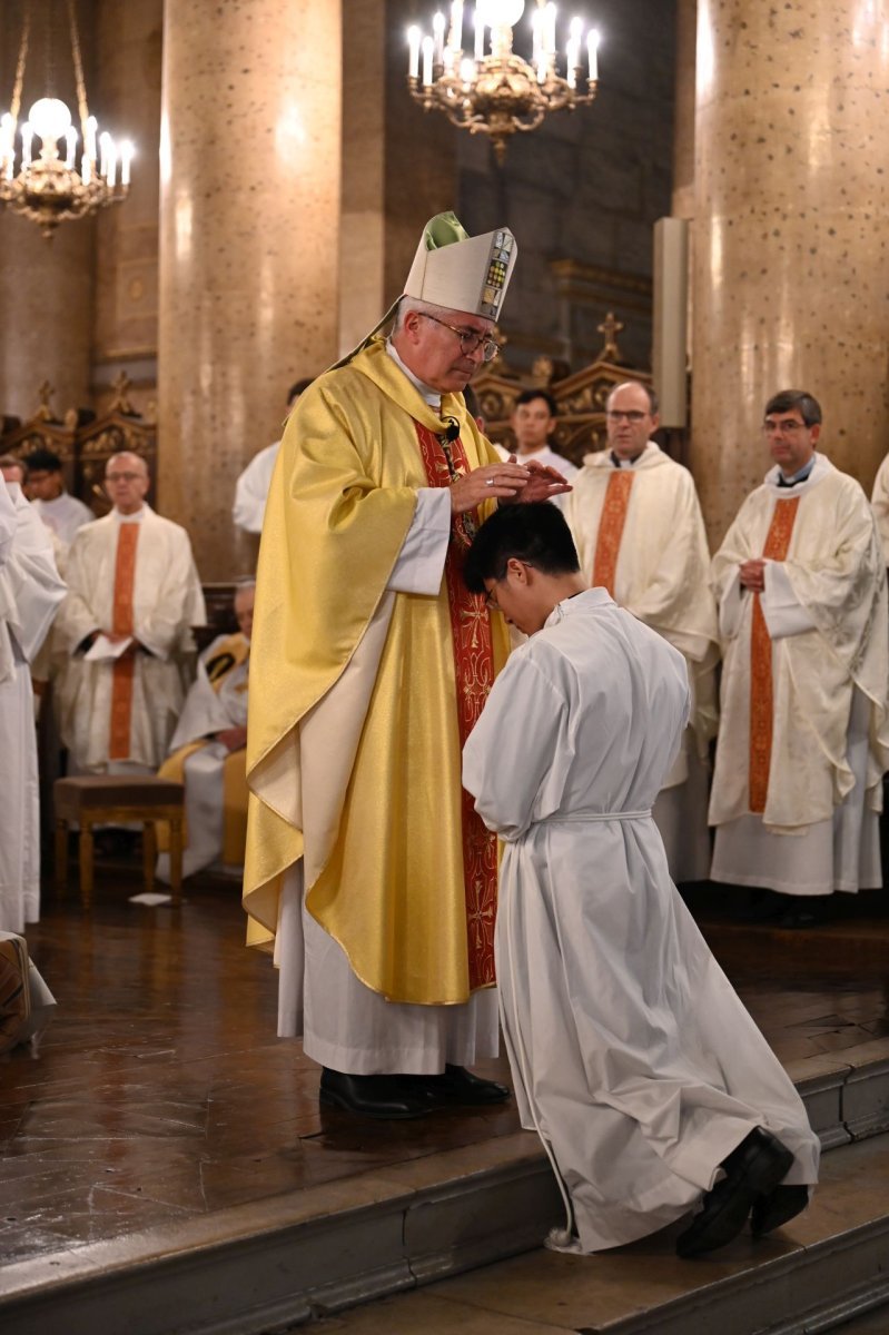 Ordination diaconale en vue du sacerdoce du 11 octobre 2025. © Marie-Christine Bertin / Diocese de Paris.