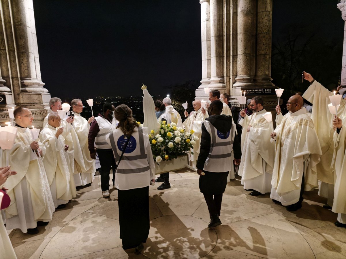 Messe pour la paix en union avec le pape François. © Yannick Boschat / Diocèse de Paris.