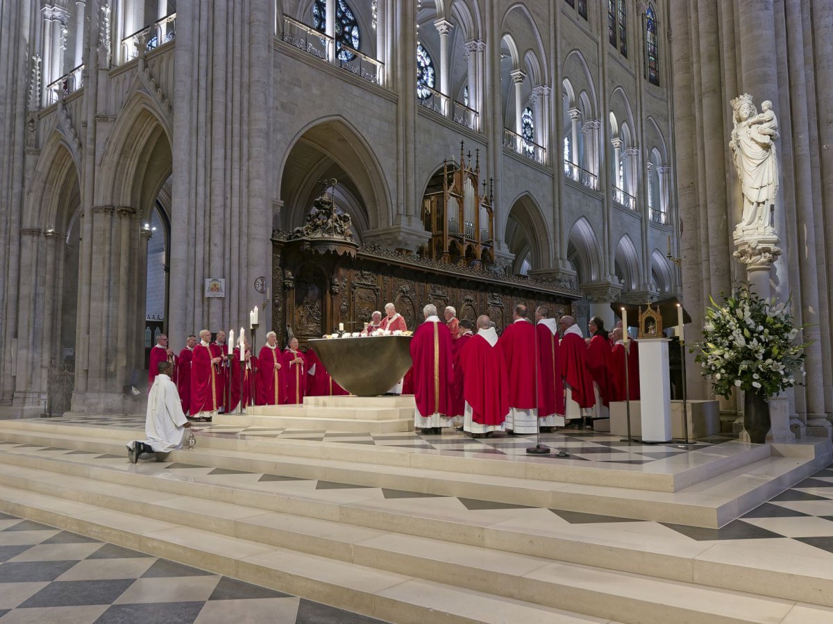 Messe d'action de grâce pour la canonisation des 16 carmélites de Compiègne. © Yannick Boschat / Diocèse de Paris.