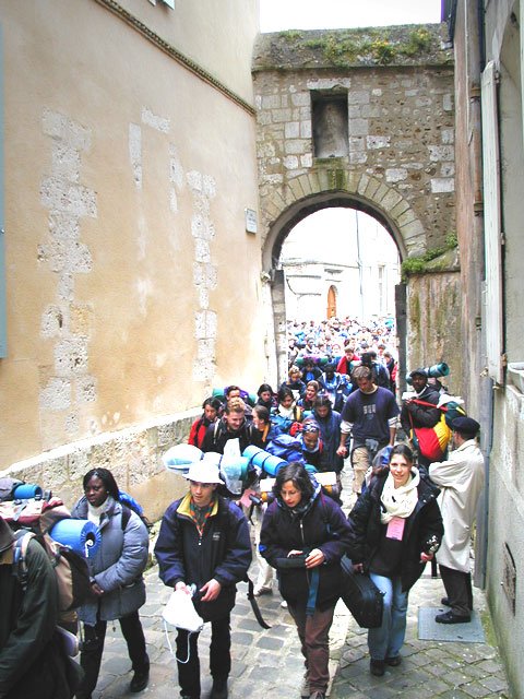 Pèlerinage des étudiants à Chartres 2007. © D. R..