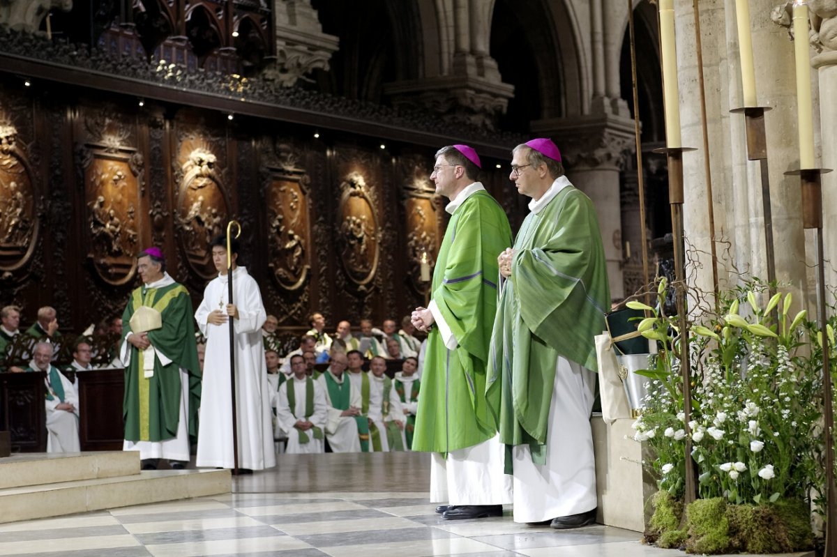 Messe d'action de grâce pour les ministères de Mgr Jérôme Beau et de (…). © Trung Hieu Do / Diocèse de Paris.