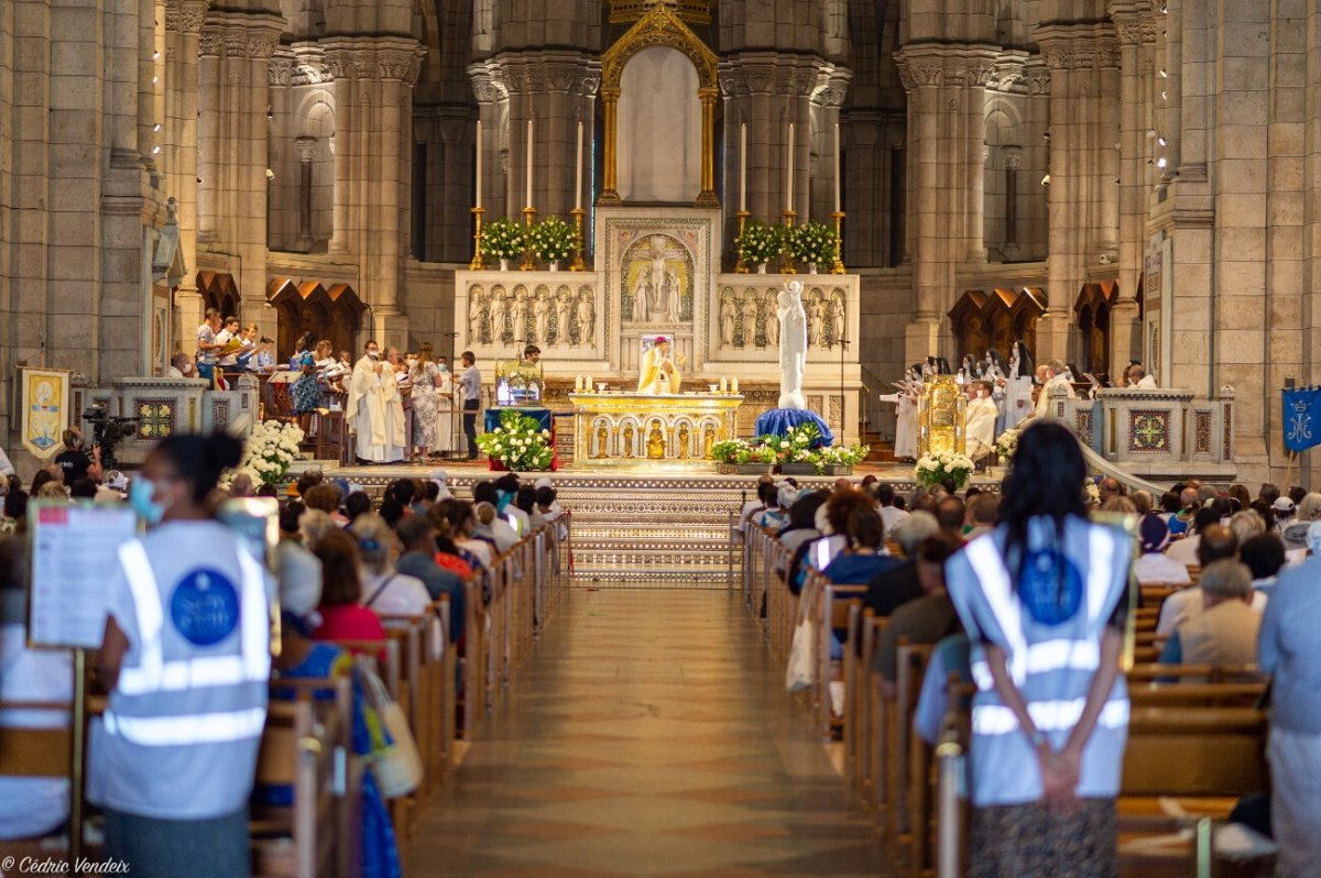 Messe de l'Assomption au Sacré-Cœur de Montmartre. © Cédric Vendeix.