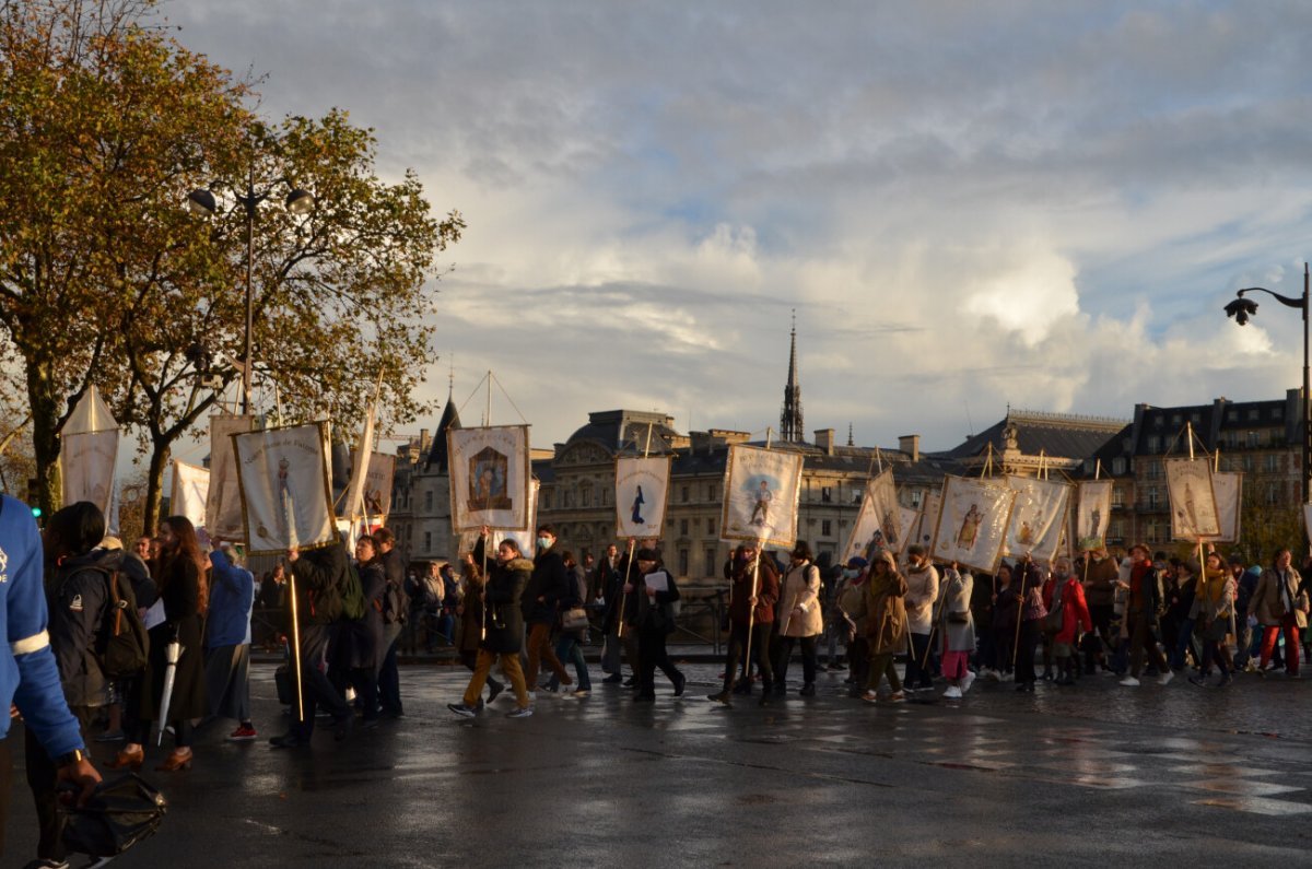 Procession de la Toussaint 2021. © Michel Pourny.