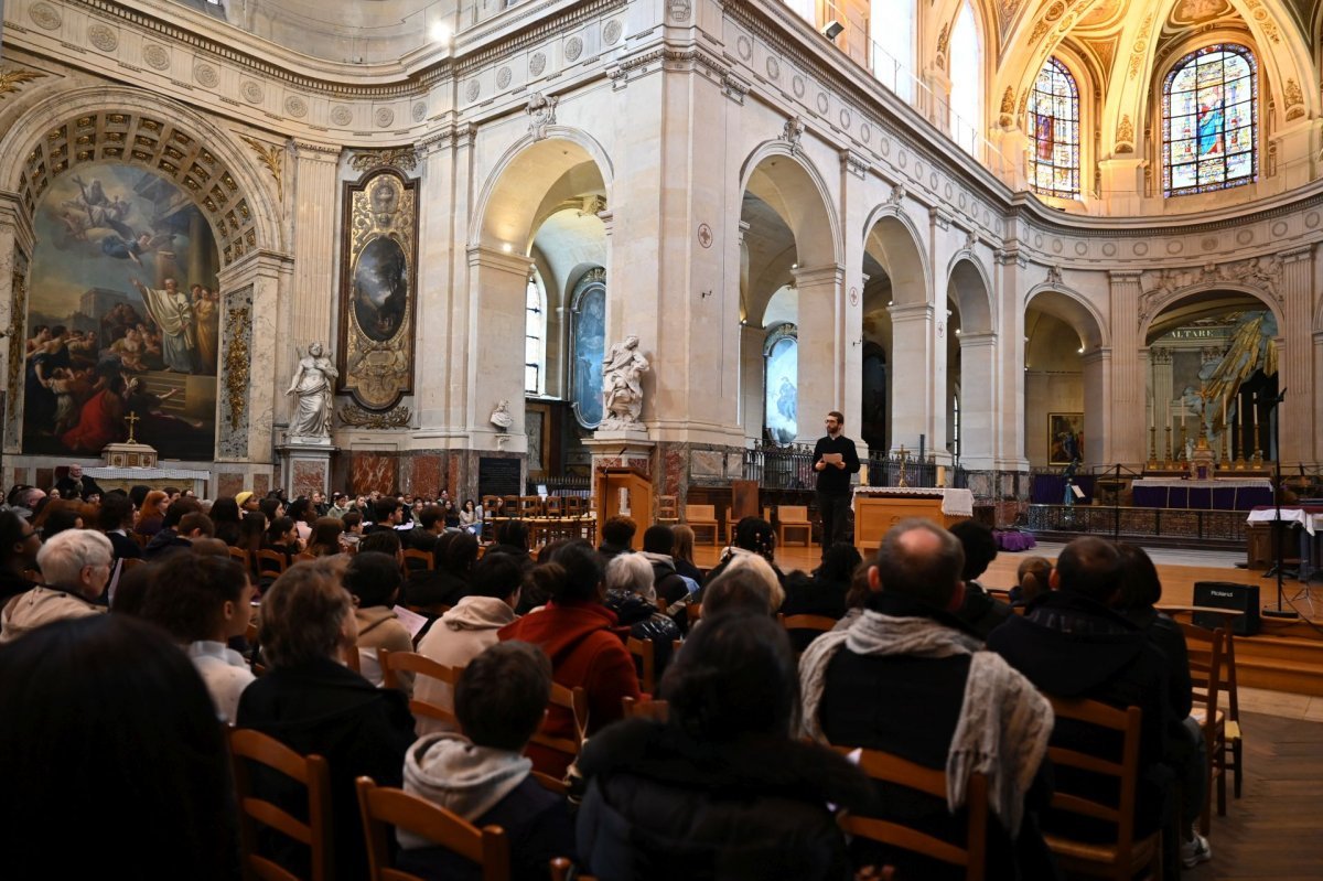 Appel décisif des jeunes catéchumènes 2024. © Marie-Christine Bertin / Diocèse de Paris.