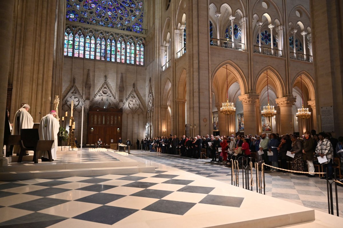 Messe solennelle d'action de grâce et pour le repos de l'âme du (…). © Marie-Christine Bertin / Diocèse de Paris.