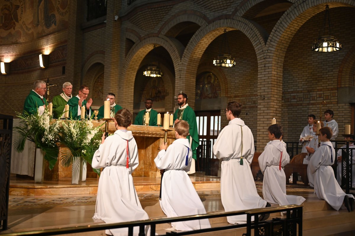 Centenaire de l'église Saint-Léon. © Marie-Christine Bertin / Diocèse de Paris.