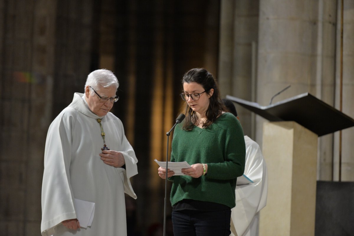 Appel décisif des catéchumènes, célébration de 10h. © Marie-Christine Bertin / Diocèse de Paris.