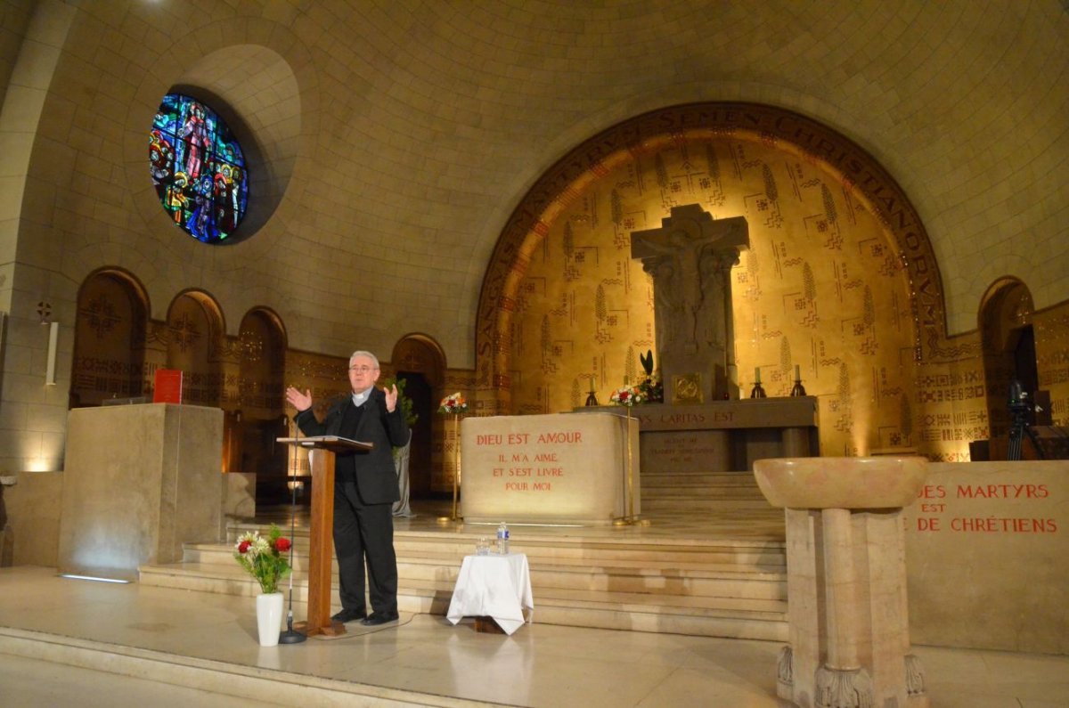 Conférence “Les martyrs de la Rue Haxo”. © Michel Pourny / Diocèse de Paris.