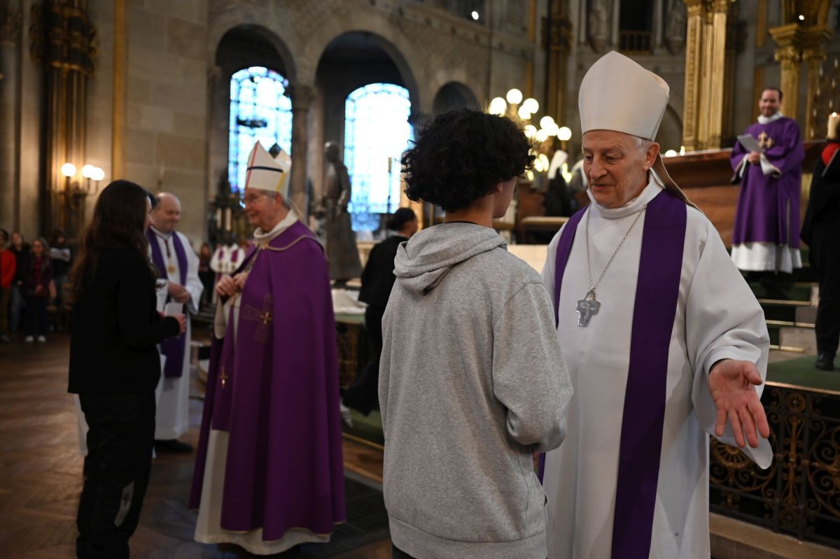 Appel décisif des jeunes catéchumènes 2026. © Marie-Christine Bertin / Diocèse de Paris.
