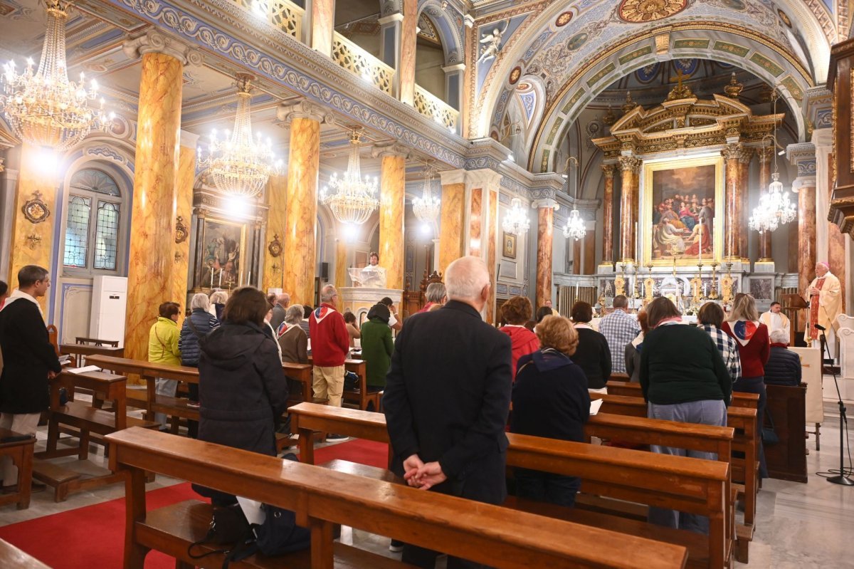 Pèlerinage diocésain pour les 1700 ans du Concile de Nicée. © Marie-Christine Bertin / Diocèse de Paris.