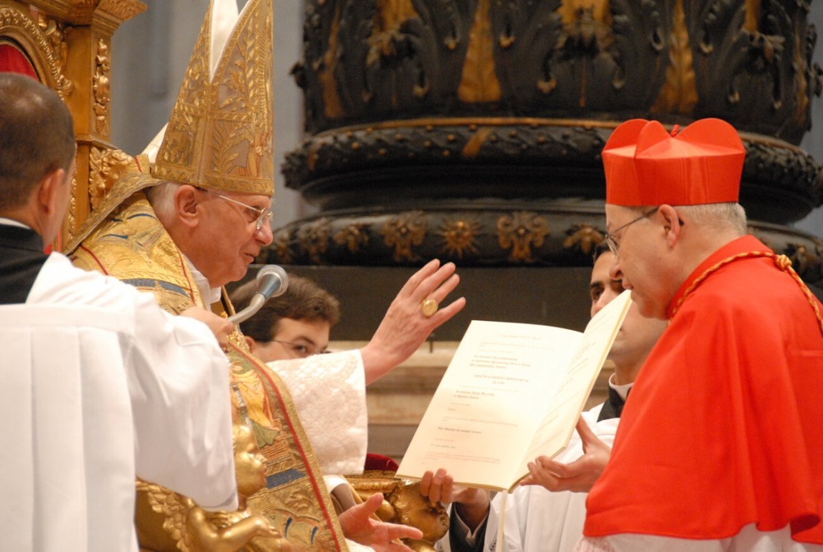 24 novembre 2007, Mgr André Vingt-Trois est créé cardinal à Rome par le pape (…). © D. R..