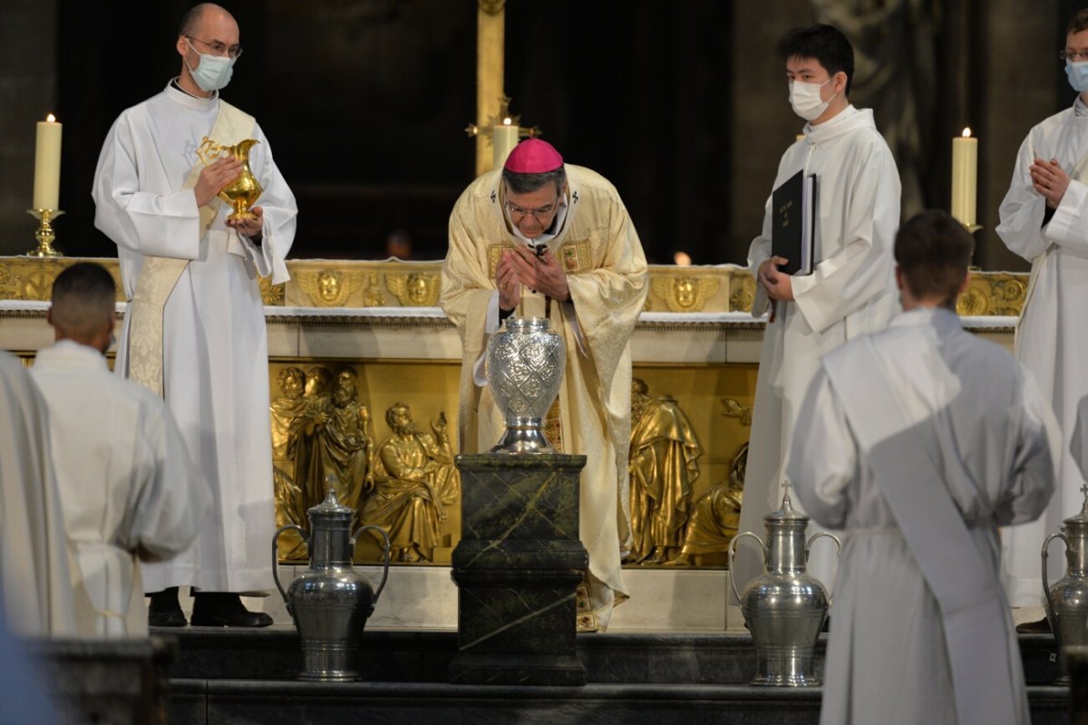 Messe chrismale 2021. © Marie-Christine Bertin / Diocèse de Paris.