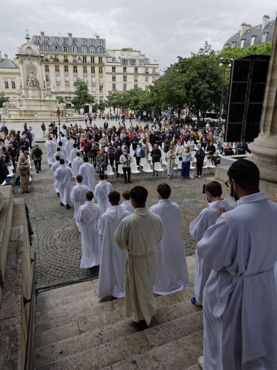 Ordinations sacerdotales 2021 à Saint-Sulpice. © Yannick Boschat / Diocèse de Paris.