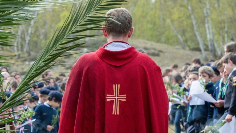 Sacerdoce : Désormais prêtres, année 1