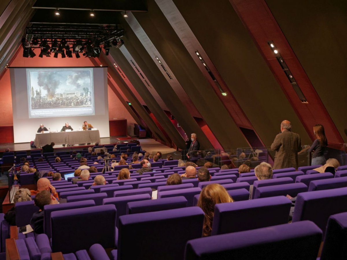 Colloque historique sur Geneviève. 4 novembre 2021, au Collège des Bernardins. © Yannick Boschat / Diocèse de Paris.