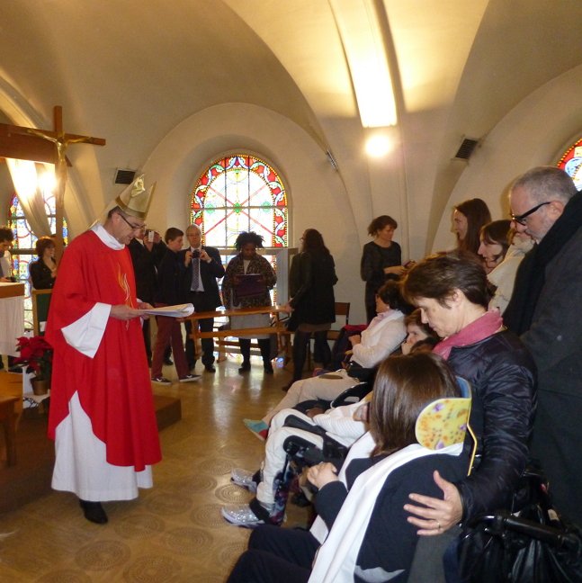 Confirmation à Notre-Dame de Joye. © D.R - Diocèse de Paris.