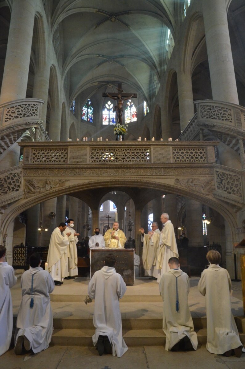 Messe de Pâques 2021 présidée par le cardinal André Vingt-Trois. © Michel Pourny / Diocèse de Paris.