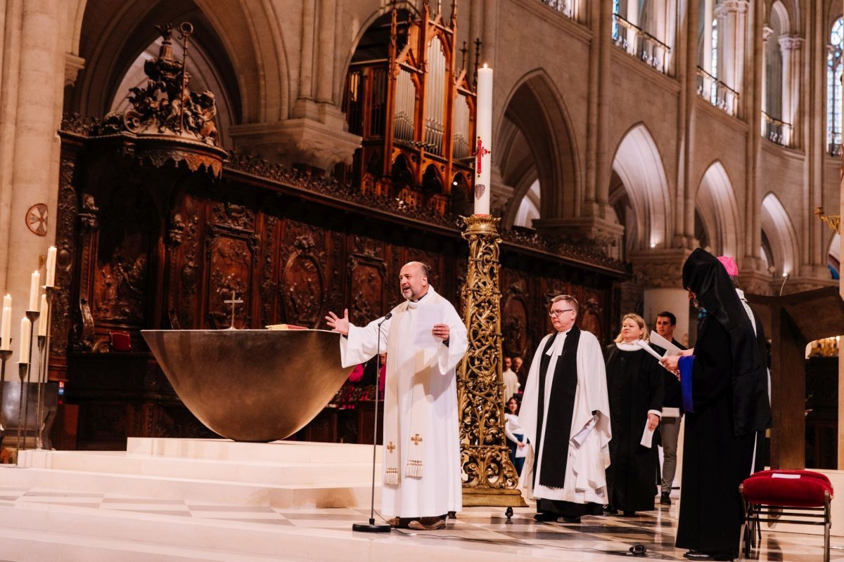 Célébration œcuménique du mystère de Pâques 2025. © Anh de France.