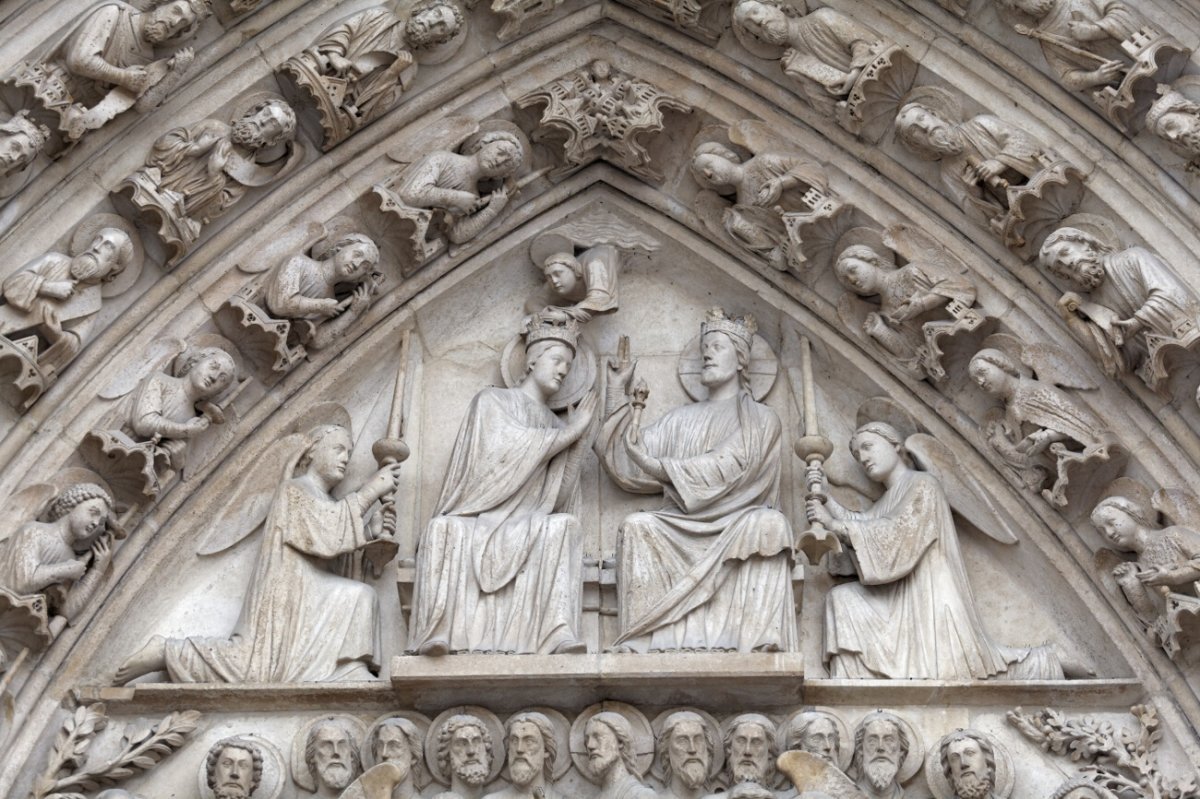 Portail de Notre-Dame de Paris. © Yannick Boschat.