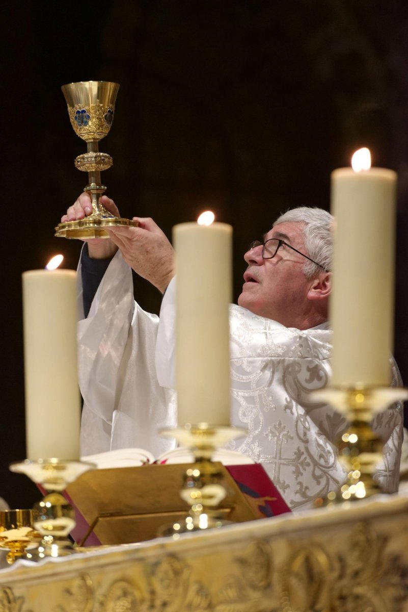 Veillée de prière à Notre Dame de la Santé à Saint-Sulpice. © Trung Hieu Do / Diocèse de Paris.